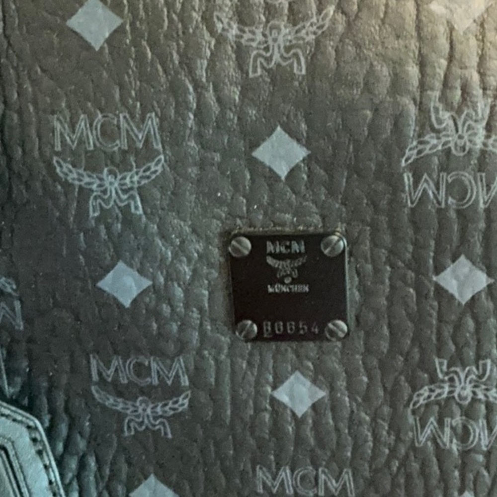 MCM Black Ottomar Weekender Duffel Bag Luxurious Travel Essential - Picture 4 of 12